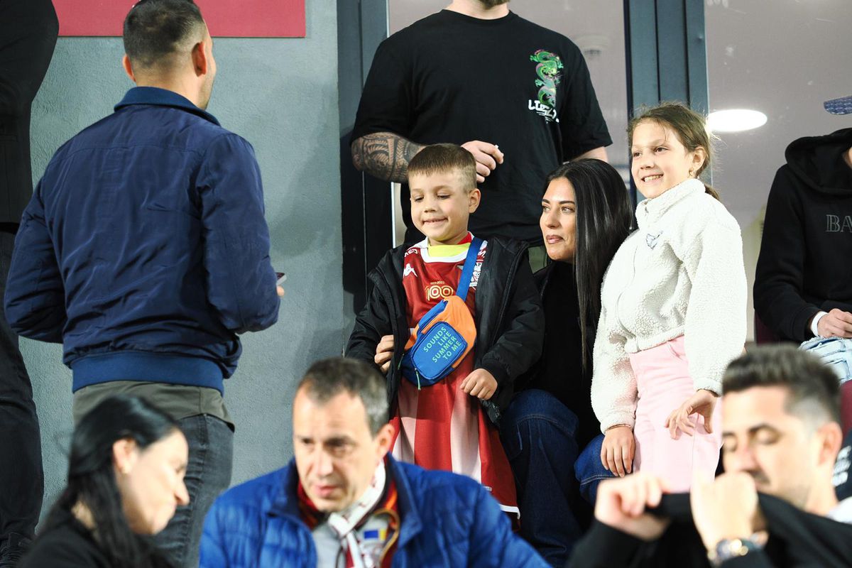 Antonia, prezență-surpriză la Rapid - Universitatea Craiova » Cum a fost surprinsă de fotoreporterul GSP