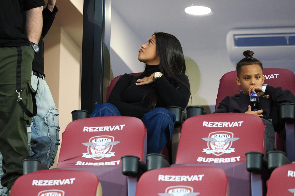 Antonia, prezentă la Rapid - Universitatea Craiova