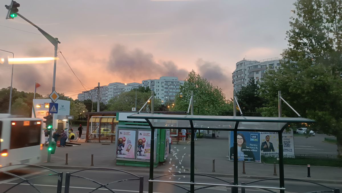 Incendiu în apropierea stadionului Giulești, înainte de Rapid - Craiova