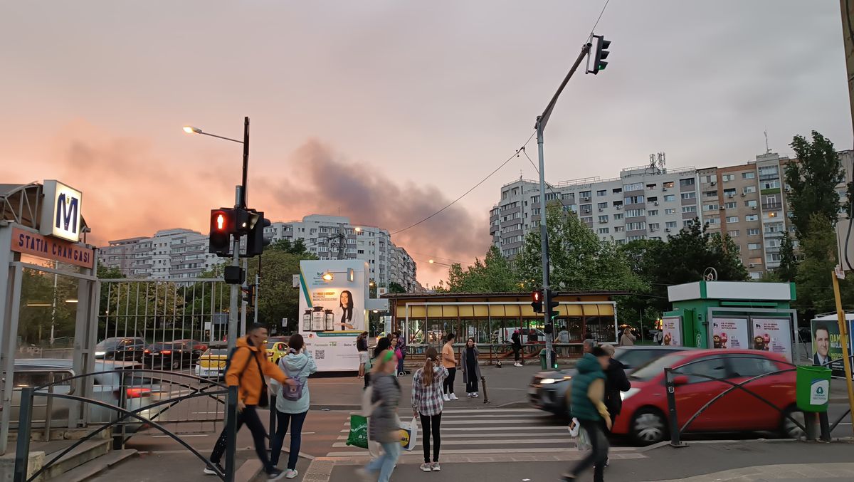 Incendiu în apropierea stadionului Giulești, înainte de Rapid - Craiova