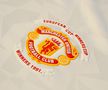 Fanii au luat foc când au văzut tricoul retro lansat de Manchester United: „Mai multe produse decât victorii” » Are un preț uriaș