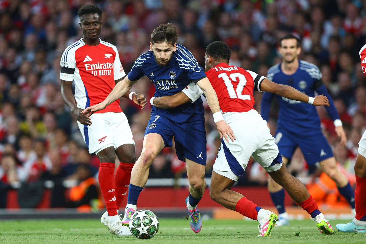 Fotbaliștii lui Arsenal: „Francezii ne-au mâncat de vii!”