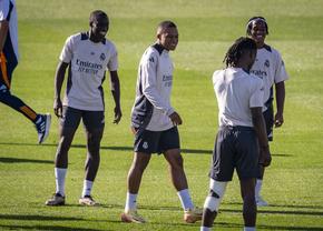 Lovitură pentru Real Madrid: francezul a terminat sezonul! Nu va juca nici la Campionatul Mondial al Cluburilor