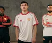 Fanii au luat foc când au văzut tricoul retro lansat de Manchester United: „Mai multe produse decât victorii” » Are un preț uriaș
