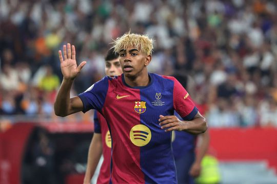 Lamine Yamal are 4 goluri și 5 assisturi în 21 de meciuri în Liga Campionilor cu Barcelona / Foto: Imago