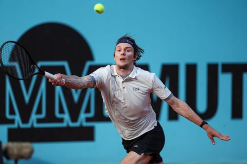 Alexander Bublik în acțiune la Madrid 2025 Foto: Imago Images