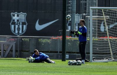 Răsturnare de situație în poarta Barcelonei! » Ce a decis Flick în privința titularului din Liga Campionilor