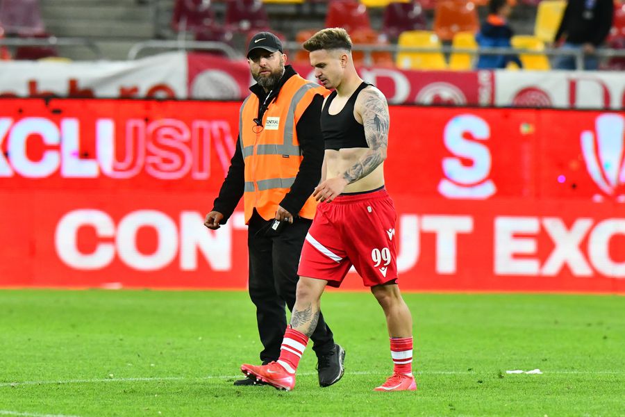 Îl ceartă pe Kopic după Dinamo - CFR: „Îl pui să facă ce nu știe?”