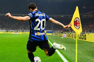 Golgheterul neașteptat poate scrie istorie în Serie A » Este mai bun chiar și decât căpitanul lui Cristi Chivu!