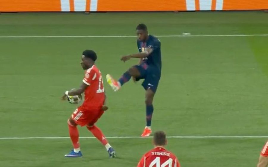 Alan Shearer arată cu degetul o fază crucială din PSG - Bayern: „E absurd total!” » Wayne Rooney îi dă dreptate: „Așa o fi în Europa”