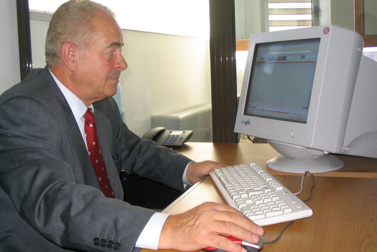 Dacia, salvată de la dispariție de un fost om de fotbal din România: „I se datorează salvarea brand-ului”