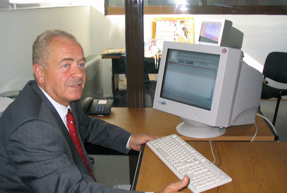 Dacia, salvată de la dispariție de un fost om de fotbal din România: „I se datorează salvarea brand-ului”