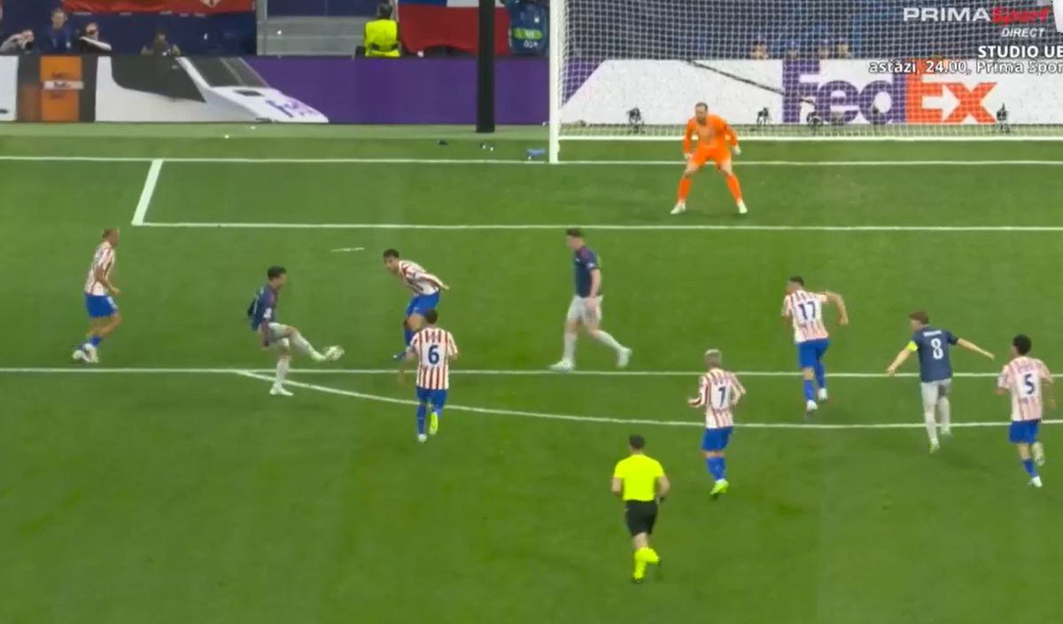 Penalty controversat în Atletico - Arsenal