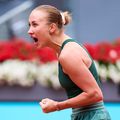 Anastasia Potapova sărbătorind victoria în „sferturi” la Madrid Foto: Mutua Madrid Open