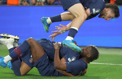 Jucătorul din Superliga, coleg de cameră cu starul care a făcut senzație în PSG - Bayern: „Știi acest sentiment”