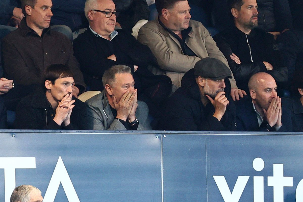 Pep Guardiola a „fugit” de spectacolul din Champions League! Incredibil unde a fost surprins în timp ce PSG și Bayern Munchen ofereau meciul anului