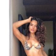 Nina Marie Daniele, cunoscută sub numele de Nina Drama, de la „iepuraș Playboy” la vedetă UFC