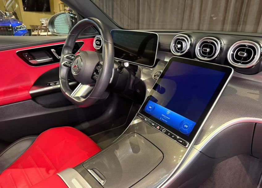 Mașina vândută de Daniel Bîrligea, un Mercedes-Benz C / foto: autovit.ro / PROmotors