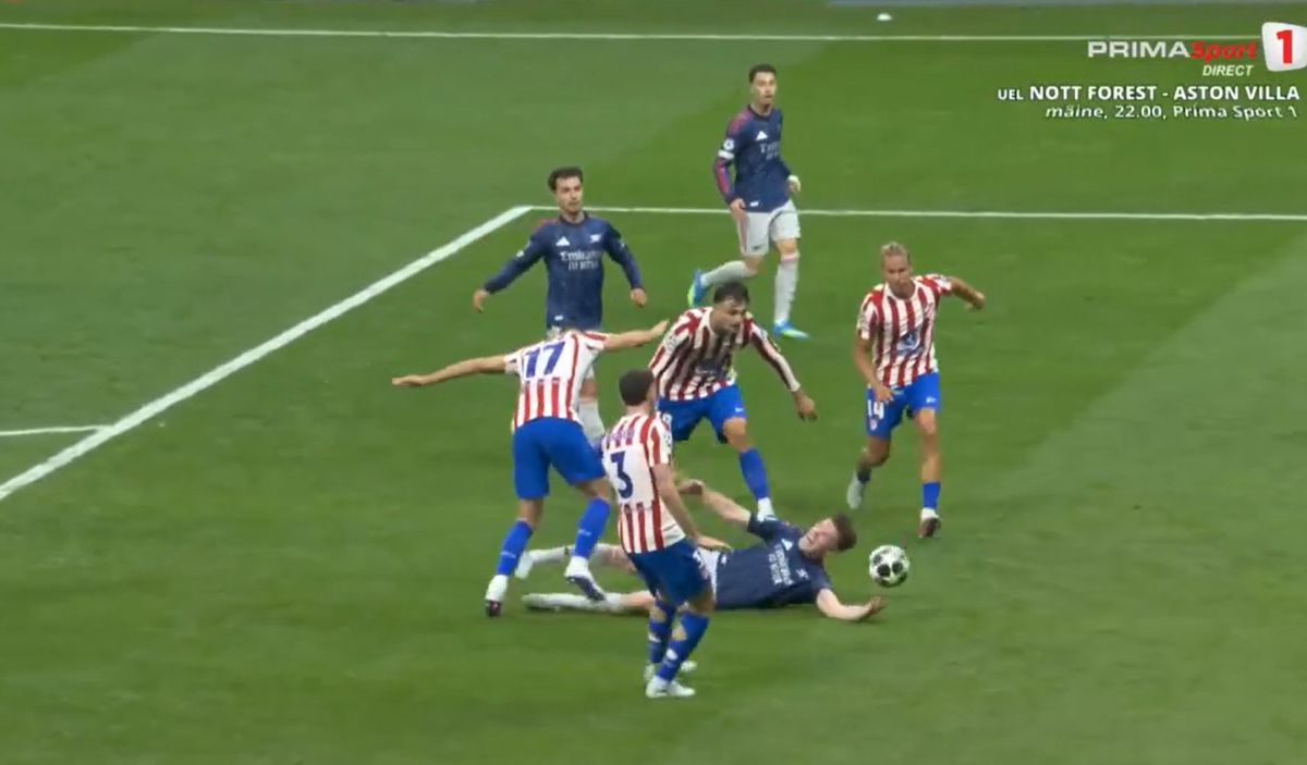 Penalty controversat în Atletico - Arsenal » Verdictul specialistului
