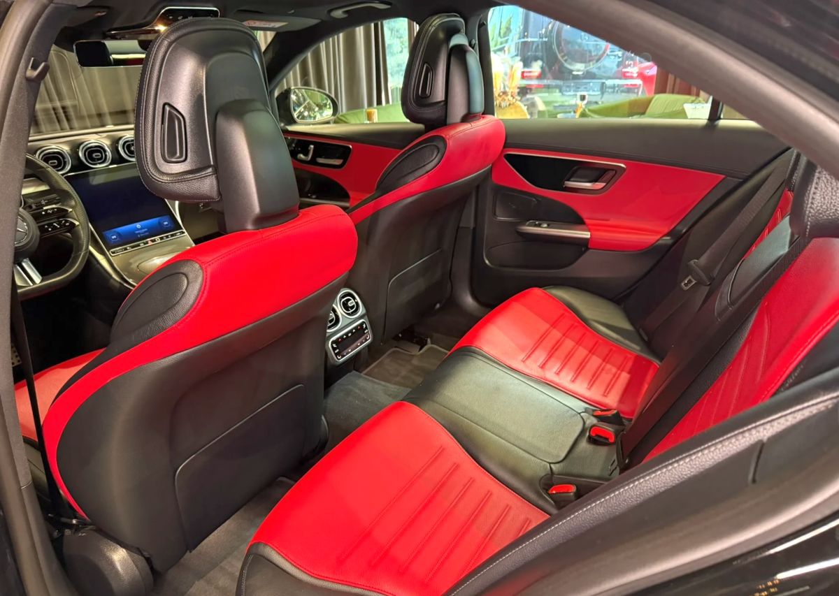 Daniel Bîrligea și-a scos mașina la vânzare