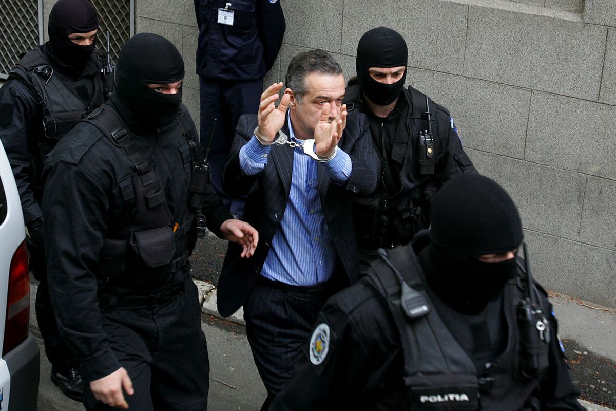 Gigi Becali - evergreen