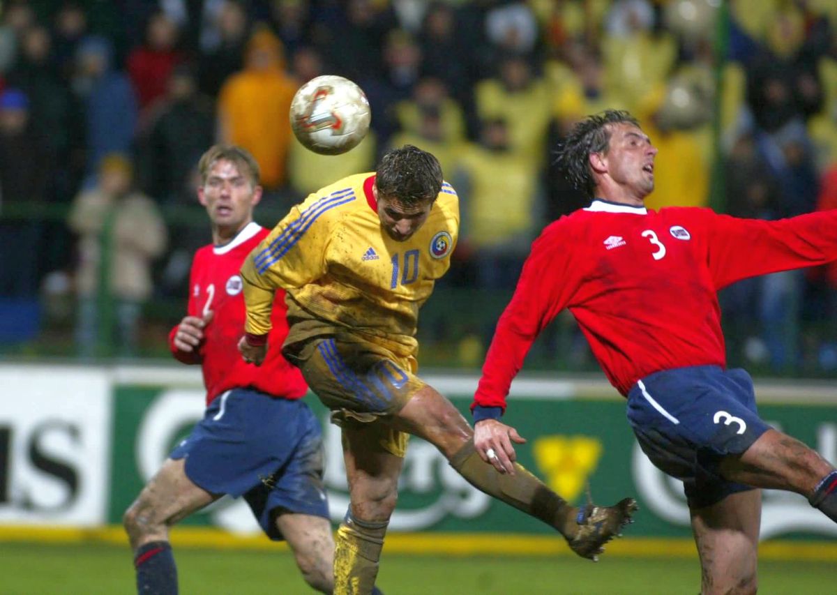 Naționala României - generație după generație. Care e poza ta favorită?