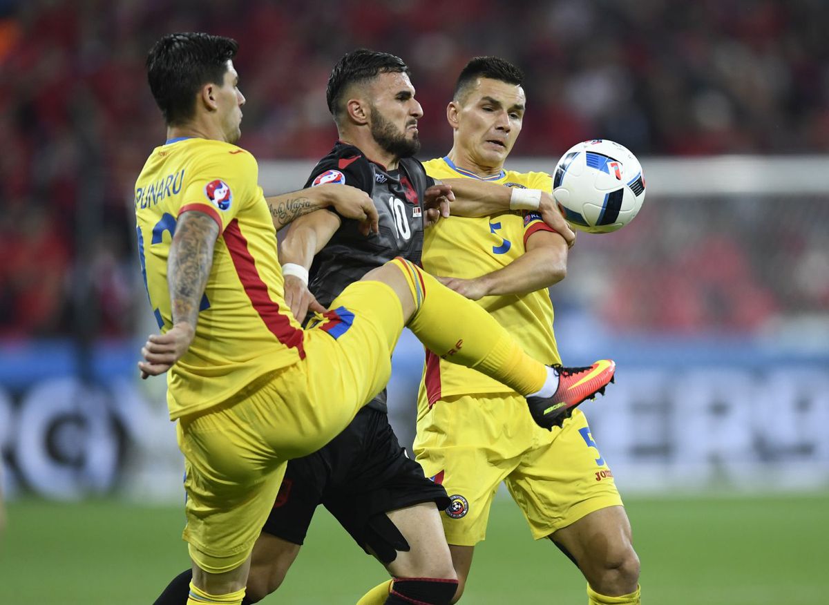 Naționala României - generație după generație. Care e poza ta favorită?