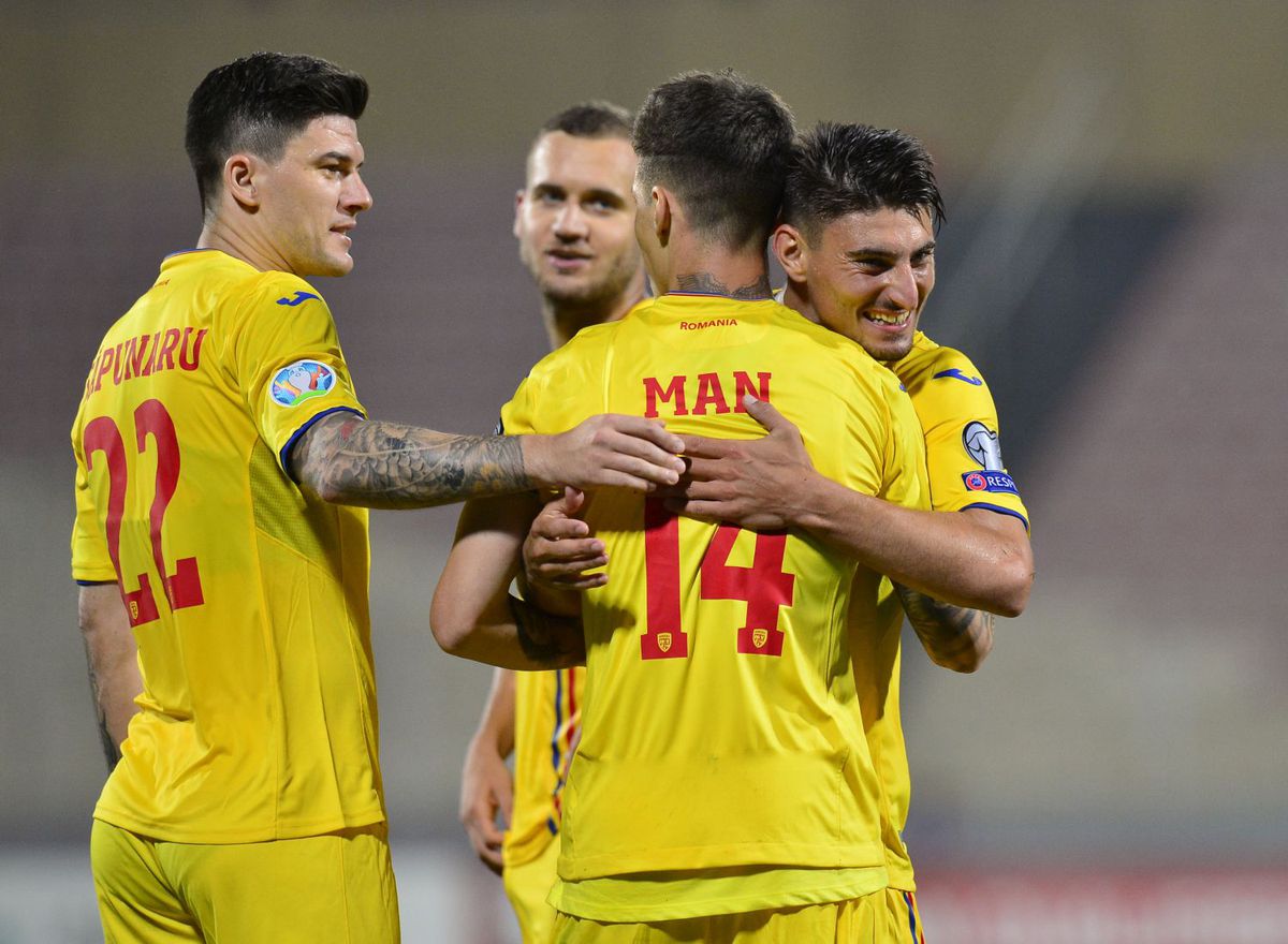 Naționala României - generație după generație. Care e poza ta favorită?