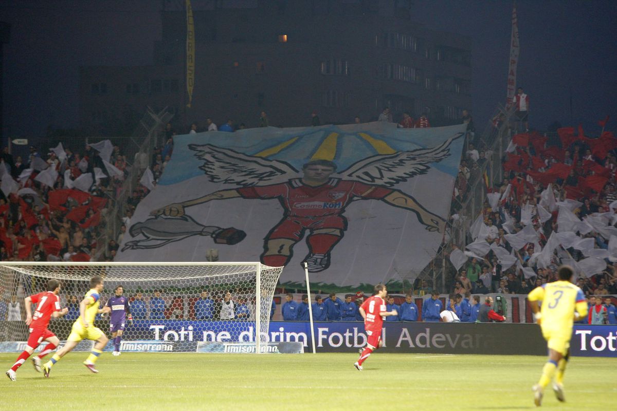 FCSB - DINAMO 1-0 azi, 3-0 în tur // VIDEO Doar 2 minute de speranță! Dinamo a pierdut și returul semifinalelor Cupei, cu cel mai rapid gol din „era FCSB”