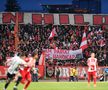 Momente incendiare la Dinamo - U Cluj » A plouat cu rachete de semnalizare în prima repriză!