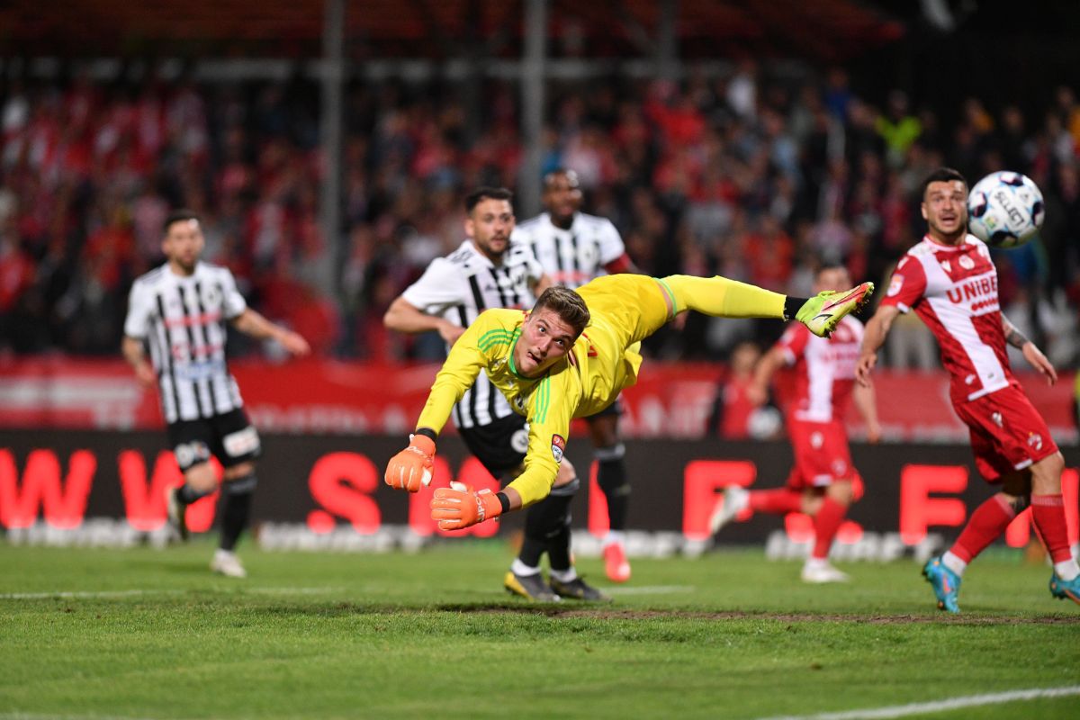 Ei sunt fotbaliștii care au cerut să rămână la Dinamo în Liga 2 » Torje și Eșanu, în fruntea listei