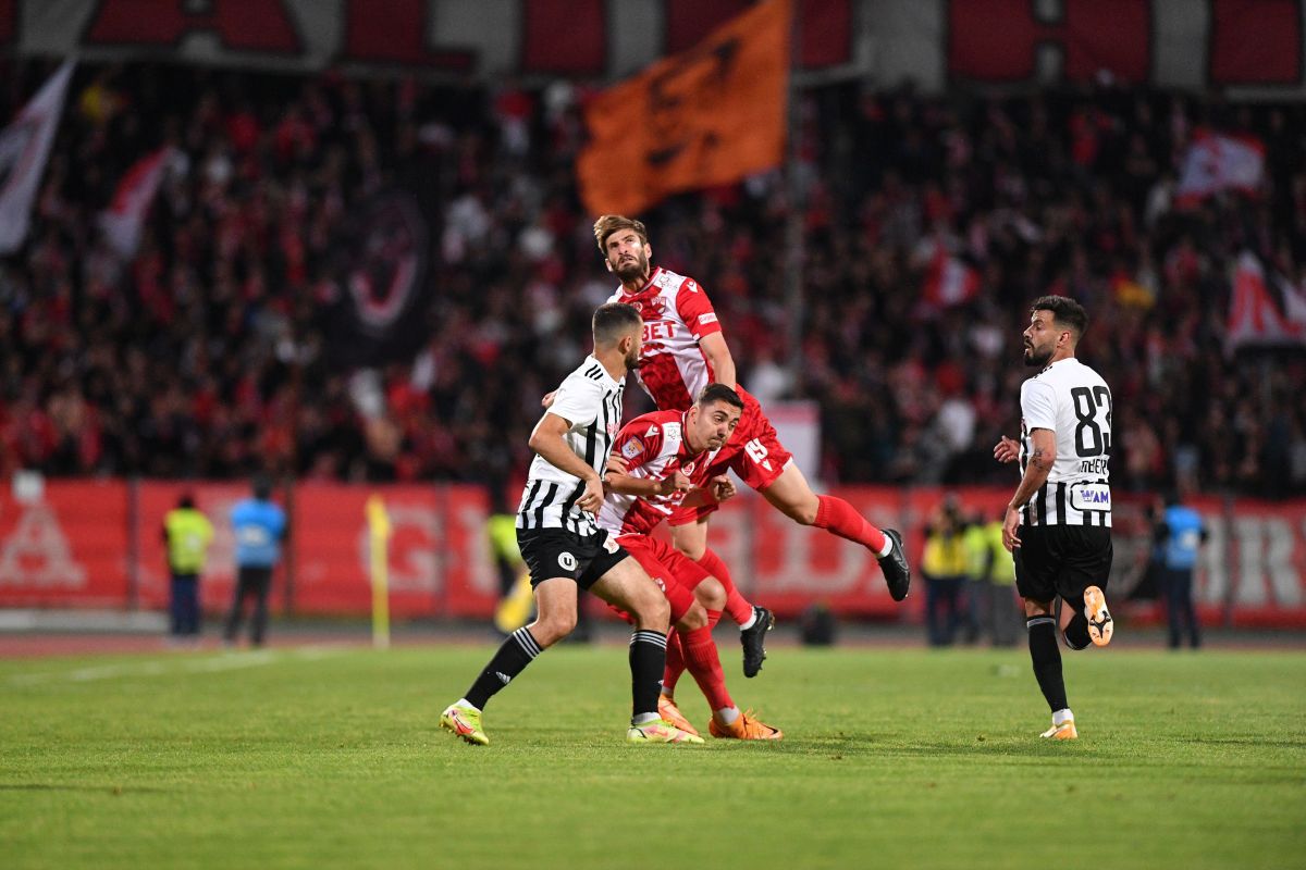 Dusan Uhrin a plecat din România! Șanse mici să revină la Dinamo