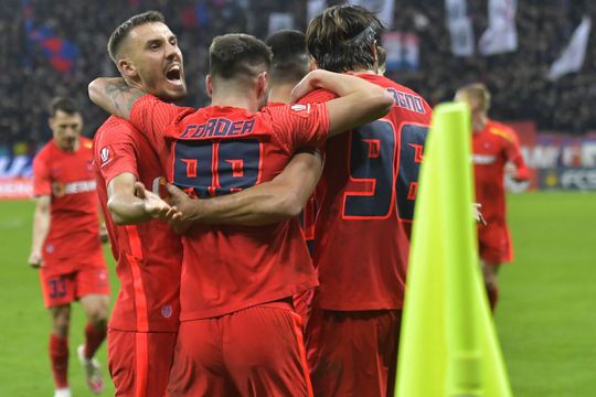 Rapid l-a prezentat oficial pe Răzvan Oaidă, 25 de ani, mijlocașul central care și-a reziliat contractul cu FCSB.