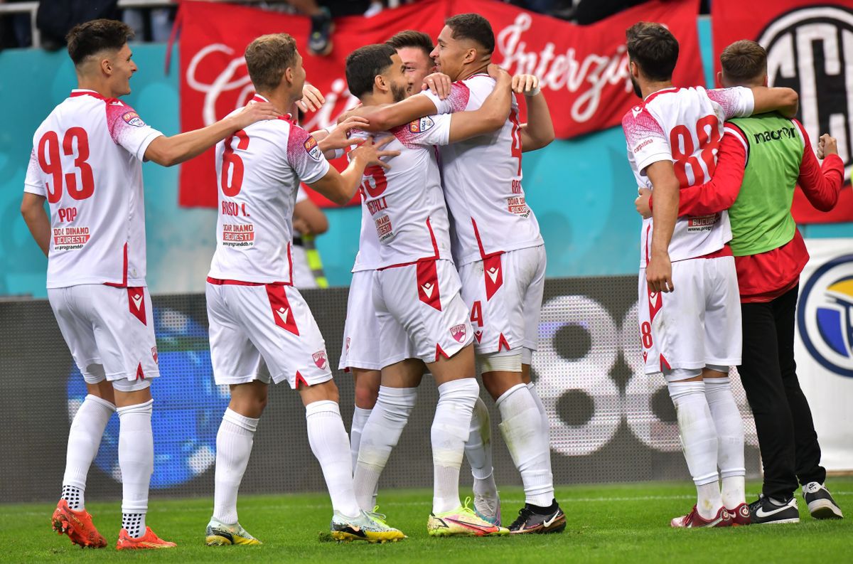 Faceți loc, trec „câinii roșii” » Dinamo, cu „Messi” Ghezali, o ZDROBEȘTE pe FC Argeș și pregătește sărbătoarea revenirii în Liga 1