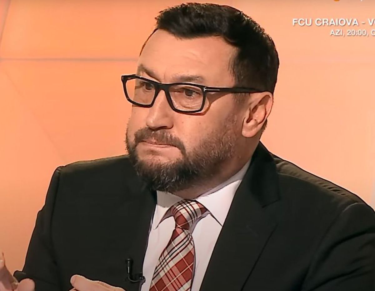 Viorel Moldovan îl atacă pe Dan Petrescu după scandalul de la CFR Cluj - Farul: „Sunt șocat! Voia ca Farul să se dea la o parte?”