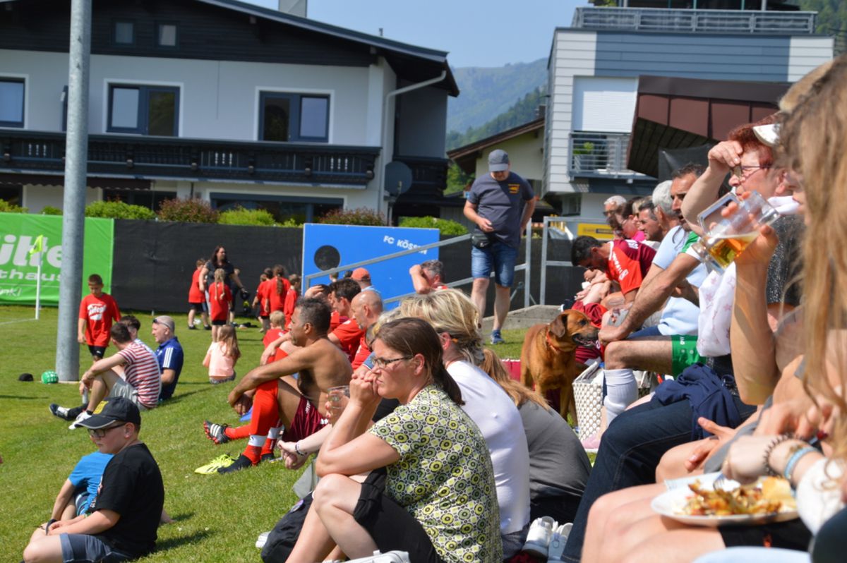 Old Boys UTA Bătrâna Doamnă a câștigat turneul internațional de la Kossen, Austria