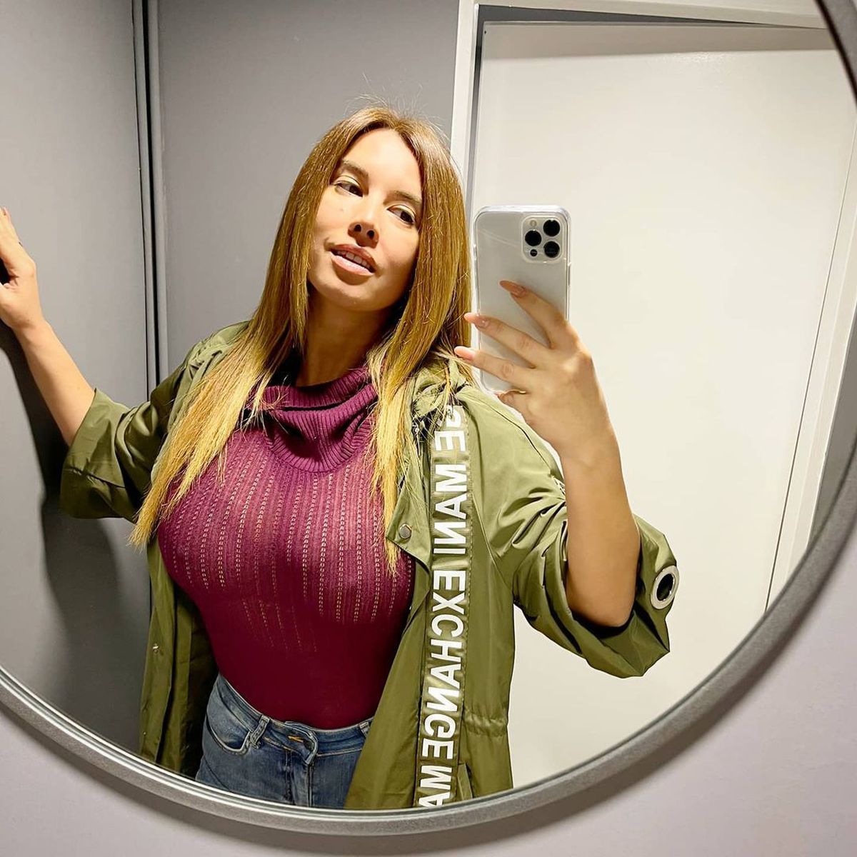 Un jucător de națională a fost pus pe lista de transferuri după ce a făcut sex pe teren cu un model Playboy: „A fost obraznic”