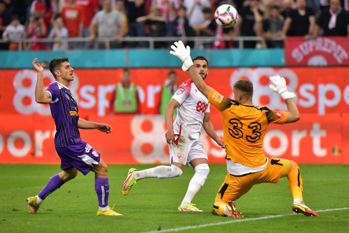 Daniel Stanciu, dezvăluiri-șoc despre barajul Dinamo - FC Argeș: „S-a întâmplat ceva la București, staff-ul a fost avertizat. Amenințări, lucruri foarte ciudate...”