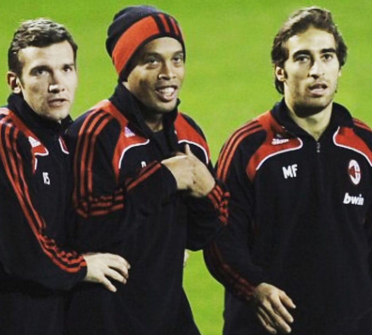 „Mănânc o dată pe zi” » Ce regim alimentar urmează fostul star al lui Arsenal, căruia i s-a găsit mercur în organism: „2.000 de litri de apă pentru un burger? Demență totală!”