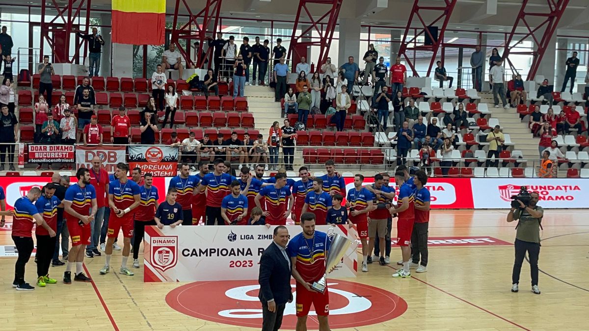 S-a încheiat o eră în Ștefan cel Mare » Xavi Pascual pleacă de la Dinamo și merge în Ungaria să câștige Liga Campionilor