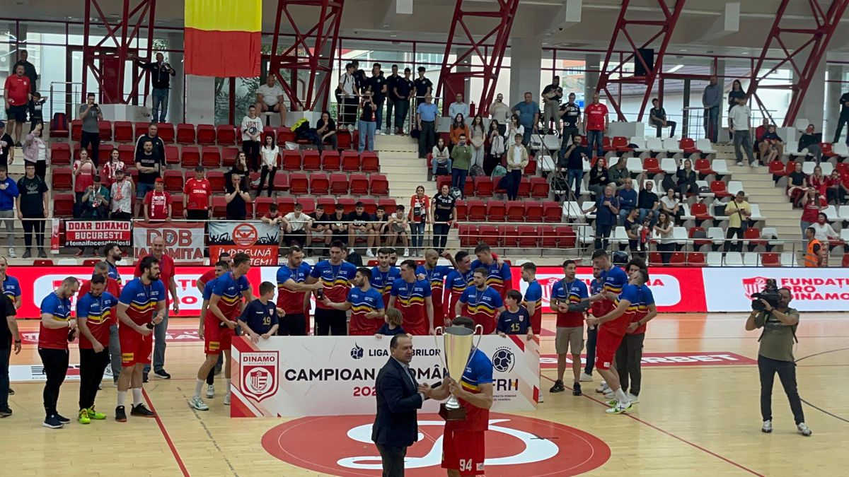 S-a încheiat o eră în Ștefan cel Mare » Xavi Pascual pleacă de la Dinamo și merge în Ungaria să câștige Liga Campionilor