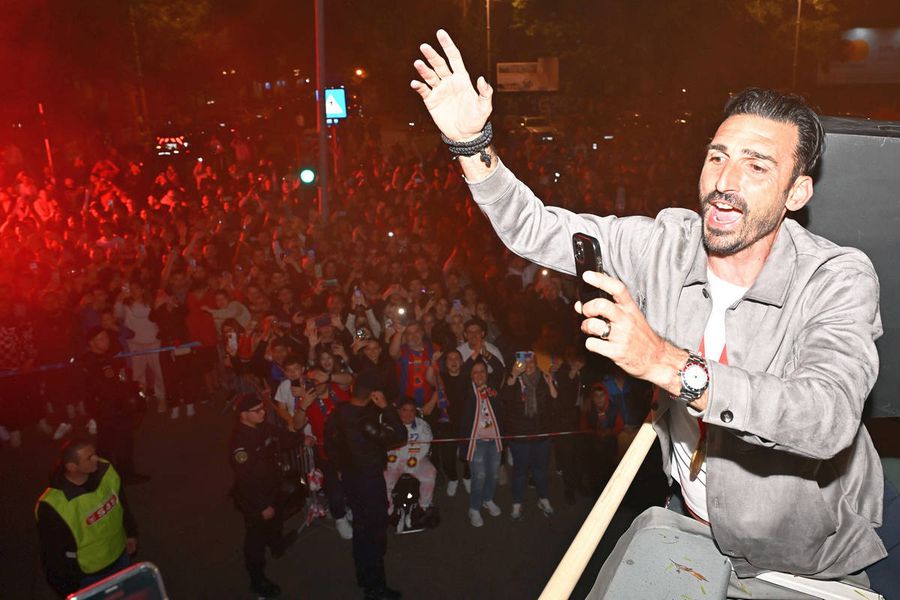 Elias Charalambous a câștigat titlul cu FCSB „Uite, dezvălui ceva ce oamenii nu știu” » Cum a fost convins Becali să-l aducă pe Charalambous + Unde au „fugit” cipriotul și Pintilii după ce au sigilat titlul