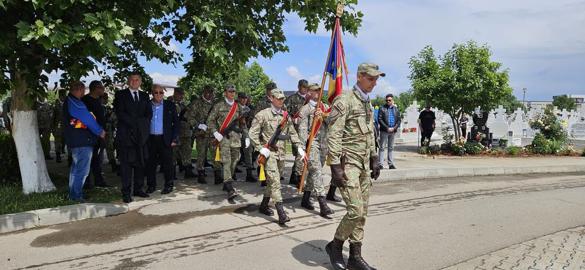 Marele Ștefan Birtalan a fost înmormântat cu onoruri militare în Cimitirul Ghencea