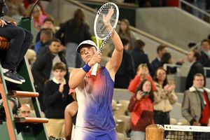 Iga Swiatek, la un pas de ELIMINARE la Roland Garros! » A revenit incredibil în fața unei Naomi Osaka extraordinare