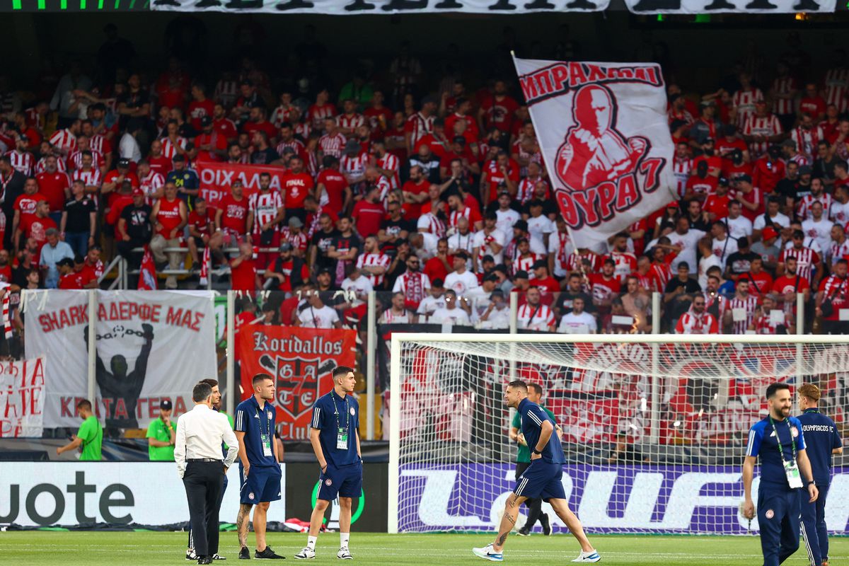 Cele mai spectaculoase imagini de la Olympiakos - Fiorentina, finala Conference League