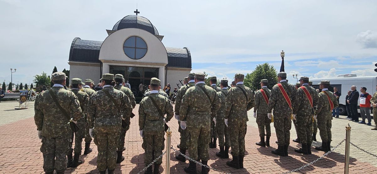 Marele Ștefan Birtalan a fost înmormântat cu onoruri militare în Cimitirul Ghencea