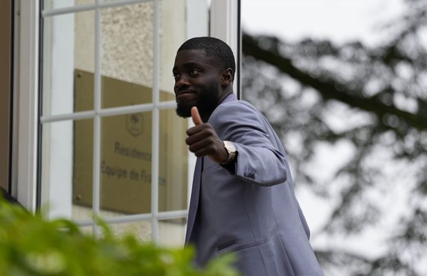 Dayot Upamecano, vânat de Inter și Real. Reacția bizară a directorului sportiv de la Bayern