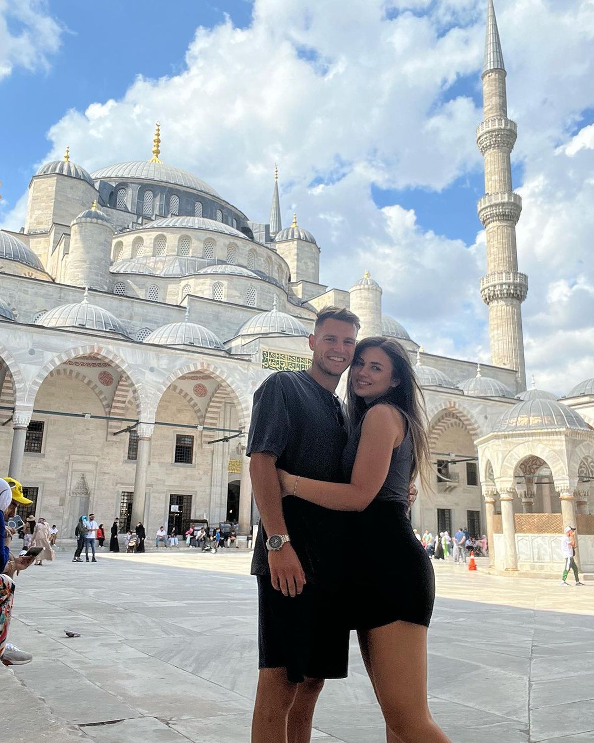 Unde și-a petrecut Dennis Politic vacanța, înainte să o lase pe Dinamo pentru FCSB: „O colecție de fotografii”