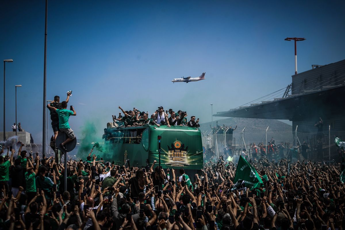 A început la Cluj, acum e la un pas să îl egaleze pe Mourinho » Traiectoria incredibilă până în finala Conference League: „Nu ne vom opri!”