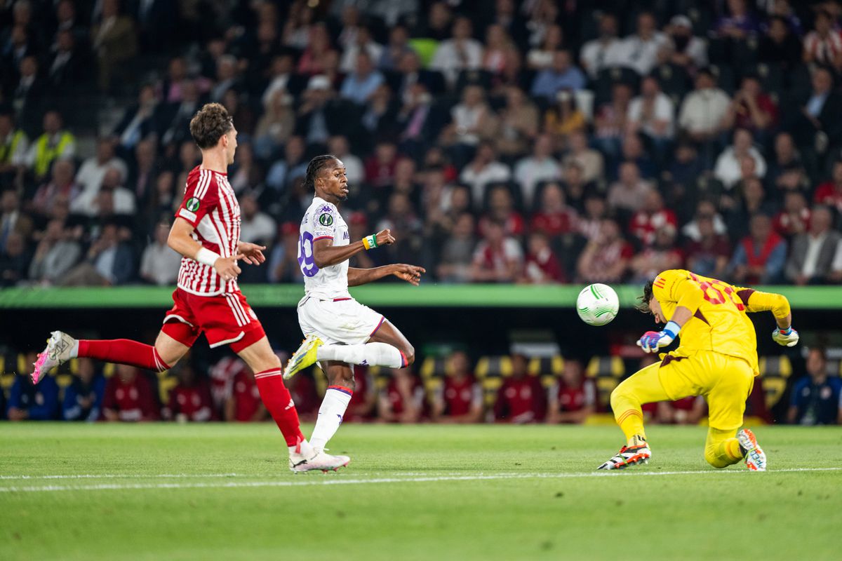 Cele mai spectaculoase imagini de la Olympiakos - Fiorentina, finala Conference League